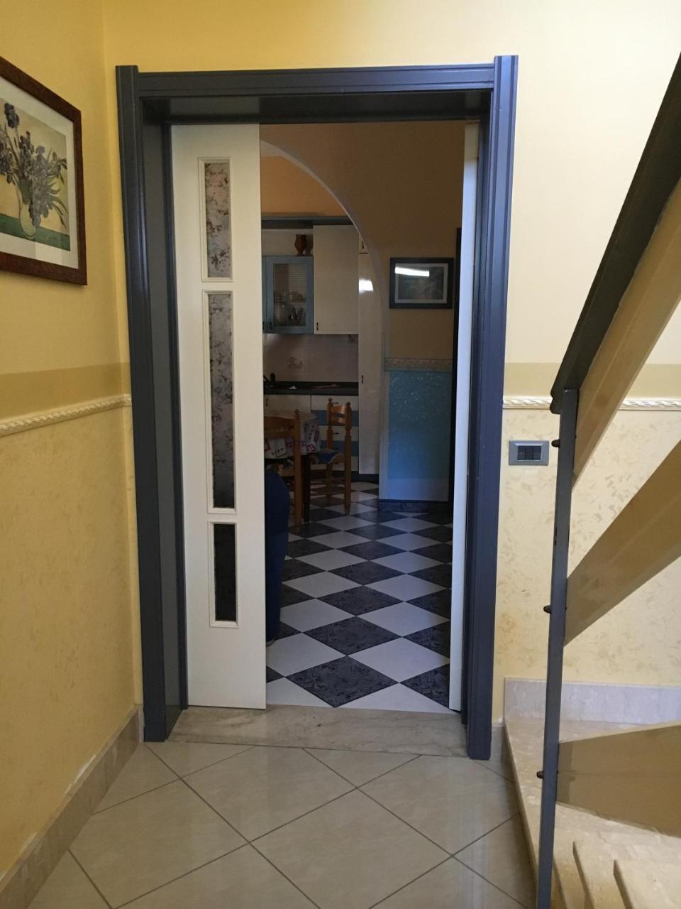 Mar Ionio Apartment Avola Bagian luar foto